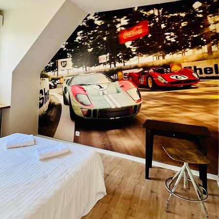 Man Cave Villa Le Mans Exterior photo