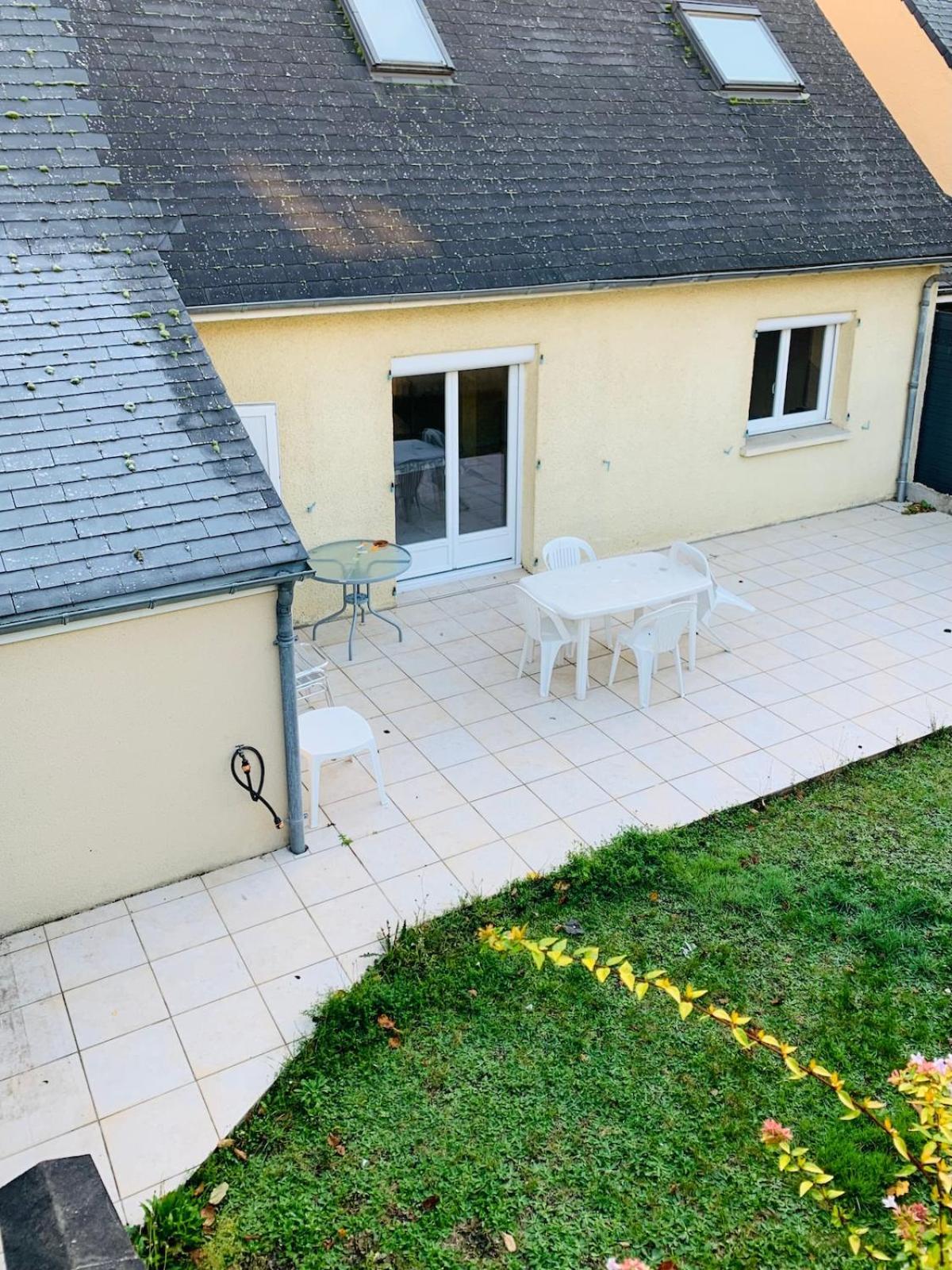 Man Cave Villa Le Mans Exterior photo